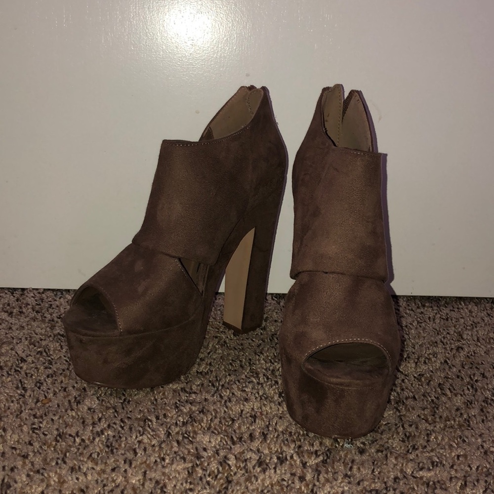 Thick brown